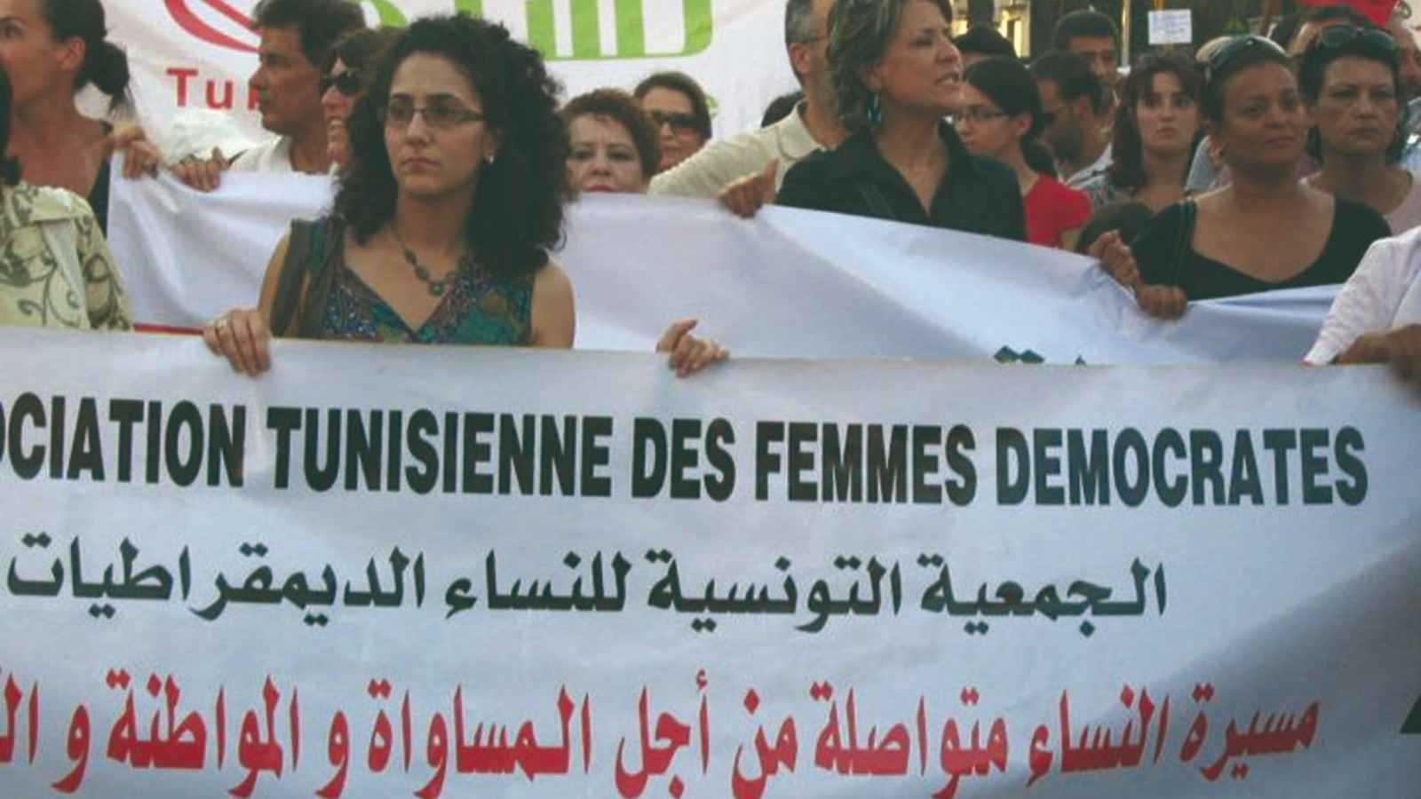 مخالفات أم تضييقات.. تجميد نشاط منظمات وجمعيات يثير جدلا في تونس