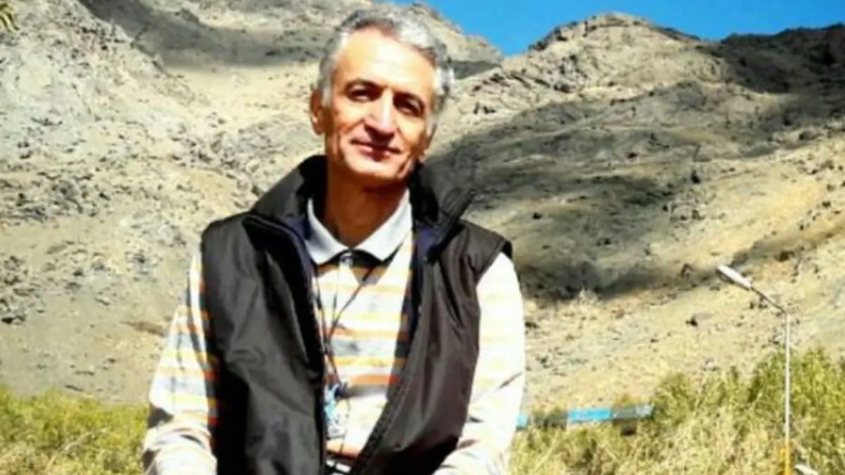 الحرس الثوري يعتقل أمين نقابة المعلمين في طهران