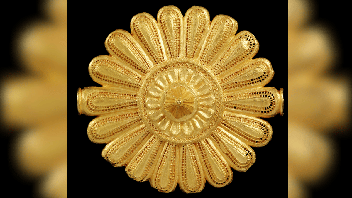 خطوة تاريخية.. بريطانيا تعيد "ذهب أشانتي" إلى غانا 