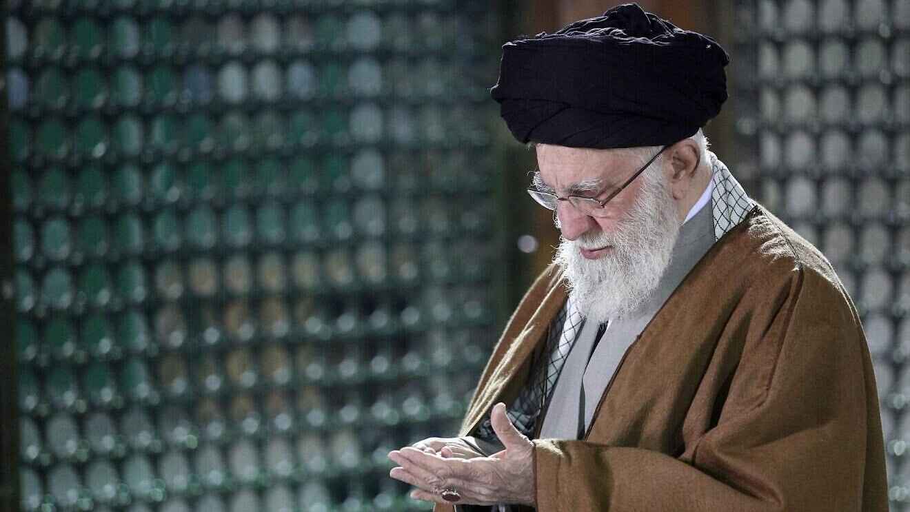 استبعاد هروبه مثل بشار الأسد.. نقاشات "سرية" تبحث خليفة خامنئي