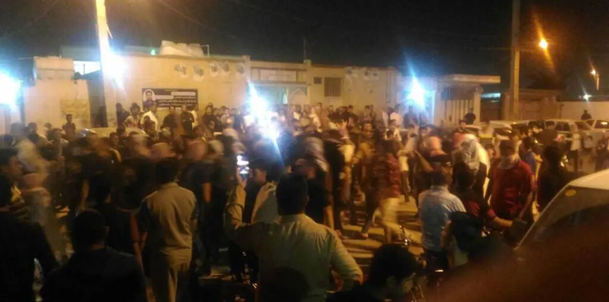 "الثوري الإيراني" يشن حملة اعتقالات واسعة في الأهواز