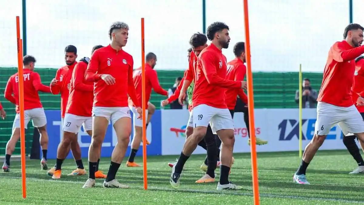 سر غضب إمام عاشور قبل مباراة مصر وبنين