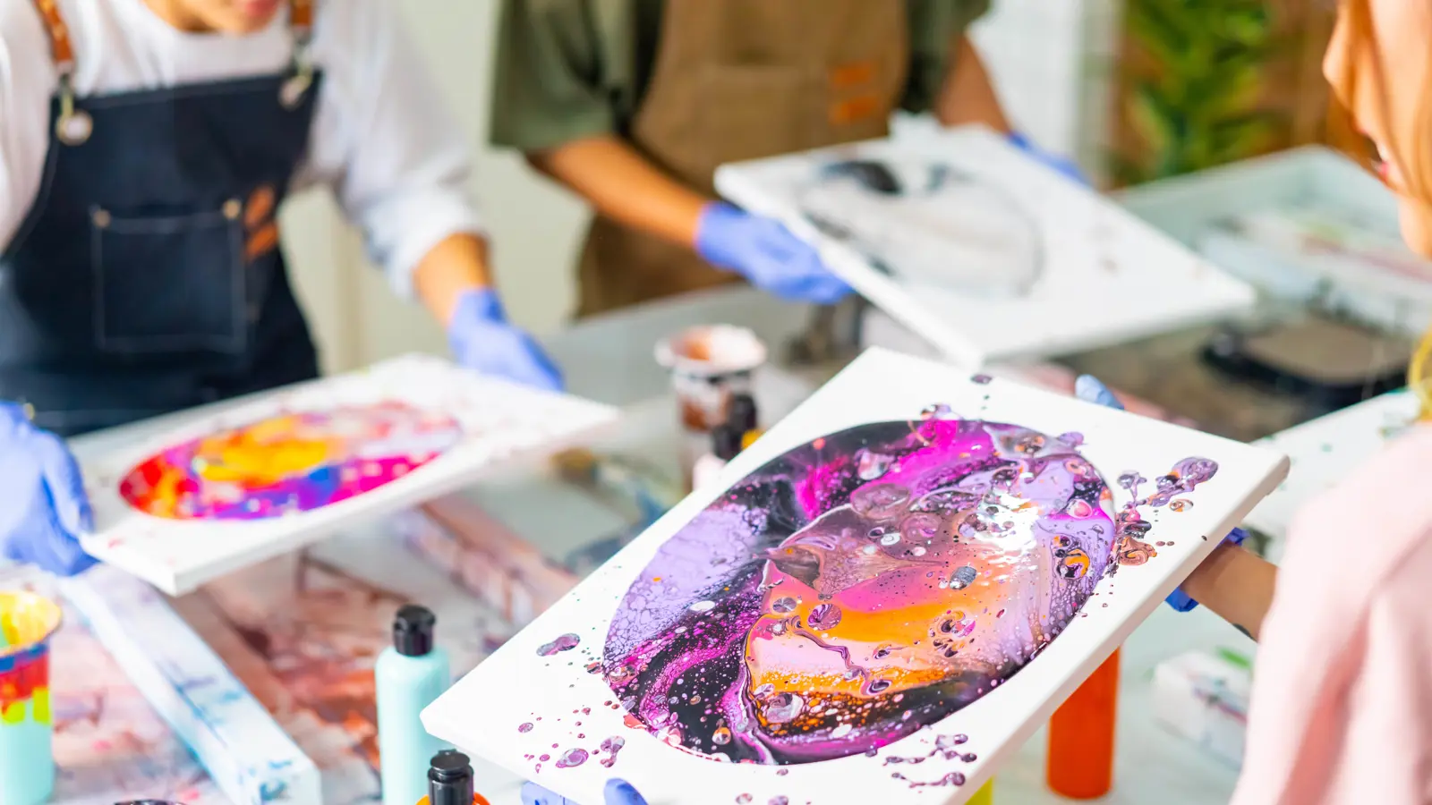 الانخراط في الأنشطة الفنية والثقافية مفيد لصحتك.. لماذا؟