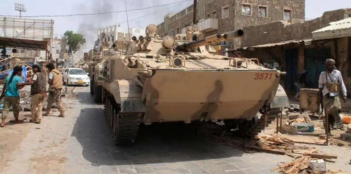 عدن.. القوات اليمنية تقتل عشرات المتطرفين في معارك تطهير المنصورة