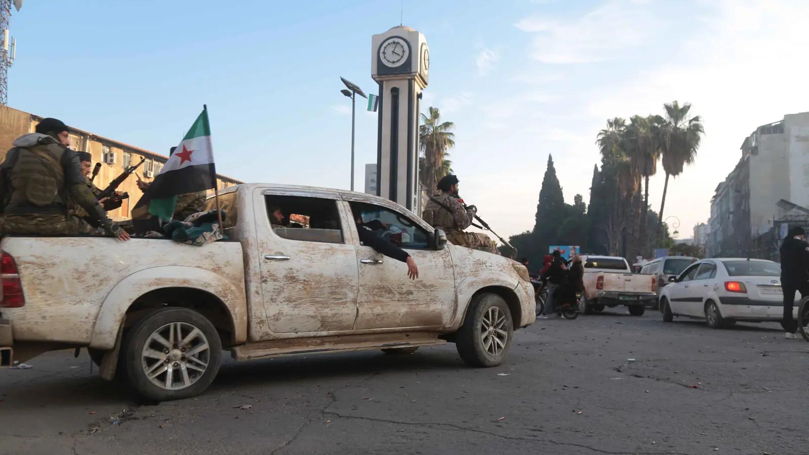 الداخلية السورية: القبض على قائد ميداني متورط بجرائم في حمص