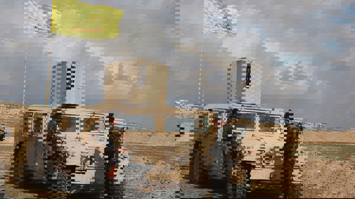 تركيا تعلن أنها ستبحث مع روسيا إخراج المسلحين الأكراد من منبج وكوباني