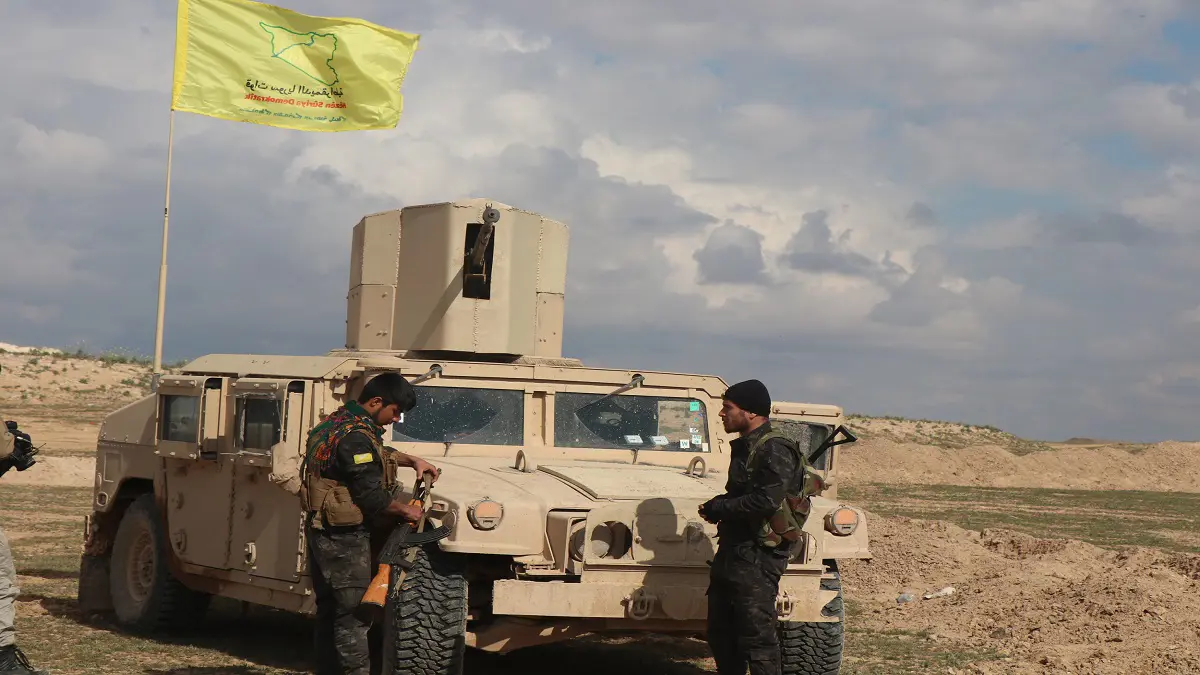 تركيا تعلن أنها ستبحث مع روسيا إخراج المسلحين الأكراد من منبج وكوباني