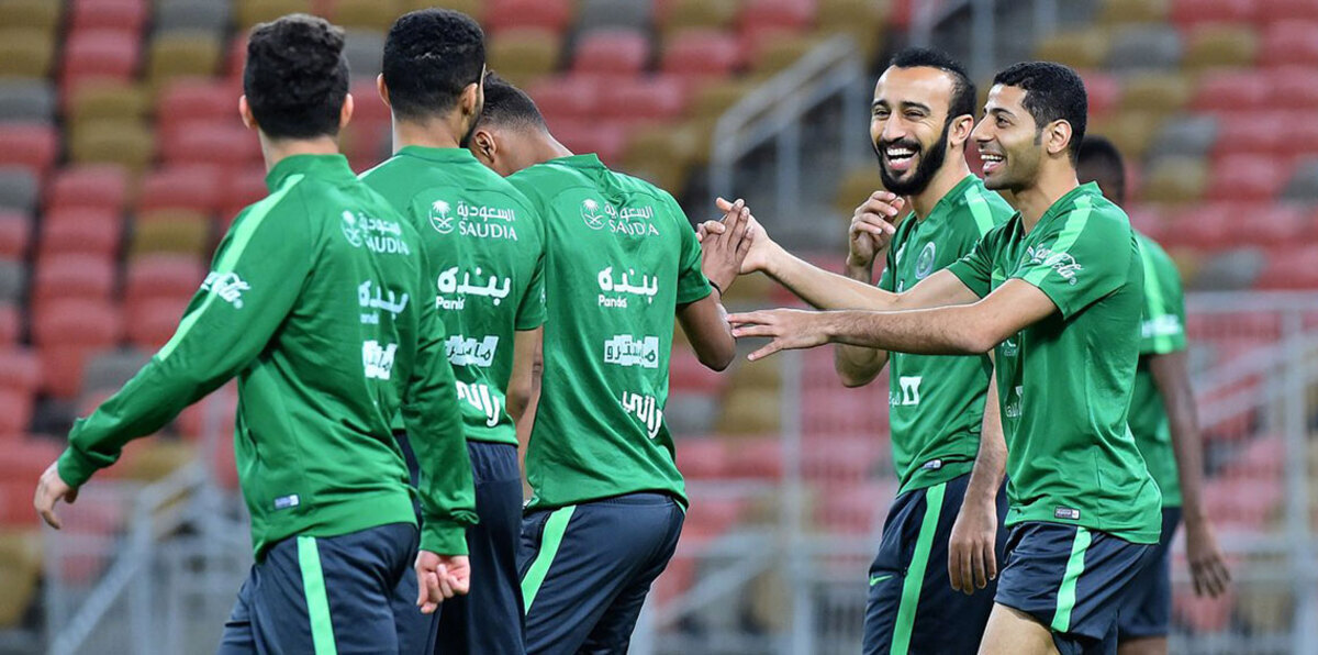 إدارة المنتخب السعودي توضح حقيقة فيديو العزف في ملعب "الجوهرة المشعة"