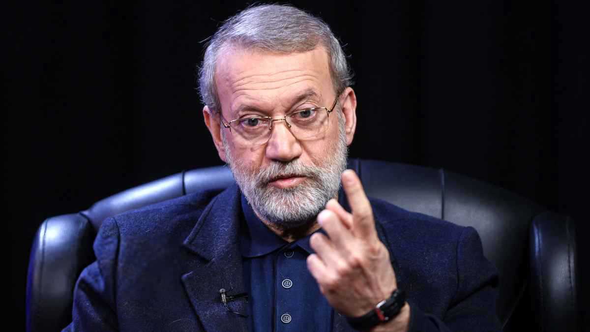 لاريجاني للغرب: لا شأن لكم بصواريخ إيران