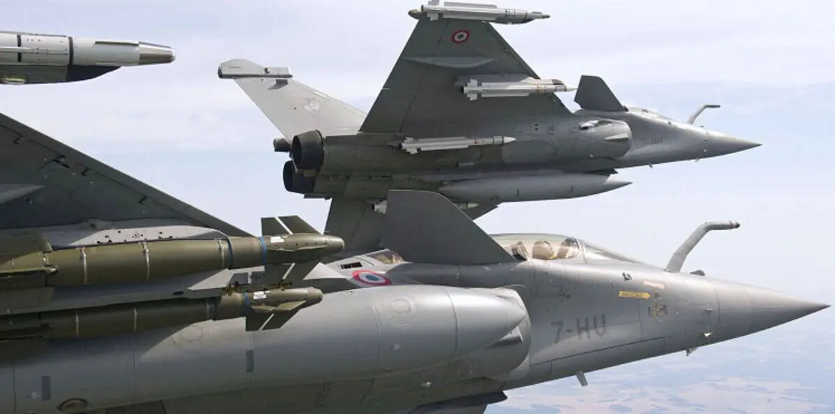 المرصد السوري: غارة جوية بضواحي دوما لأول مرة منذ الهدنة