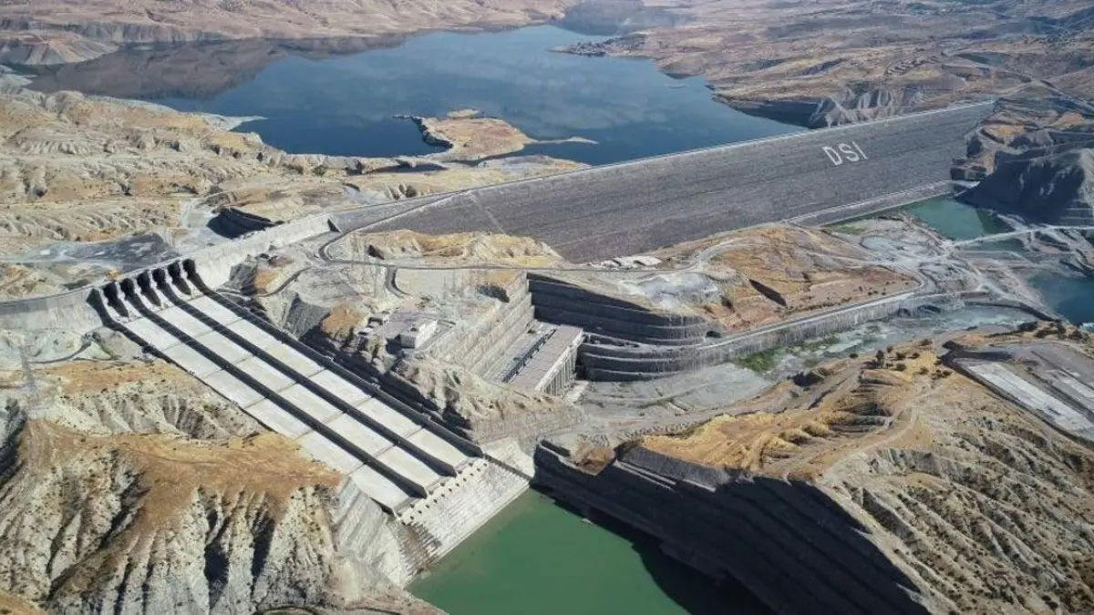 آخرها سد "إليسو" ..  خطوات تركية متسارعة لحرمان العراق من شريان دجلة
