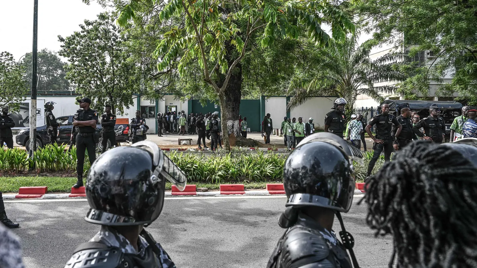 "جون أفريك": التوترات السياسية تتصاعد مع محاكمة بيكاس في ساحل العاج