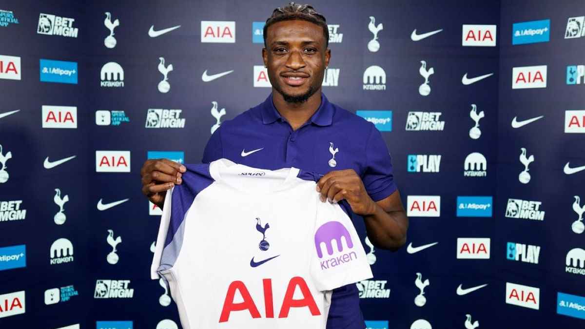 توتنهام يتعاقد رسميا مع الغاني محمد قدوس حتى يونيو 2031