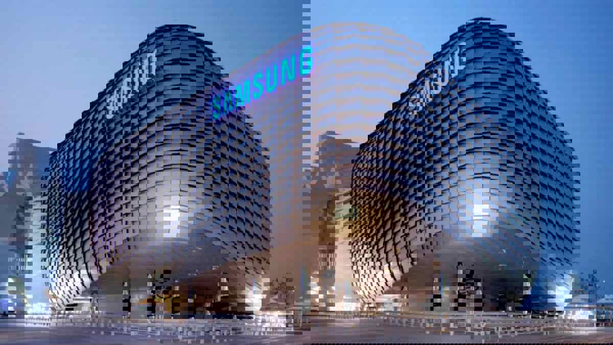 بميزات منافسة.."سامسونغ" تستعد لإطلاق هاتفها الجديد 