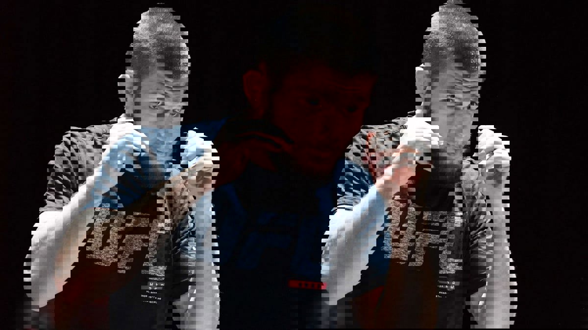 نورمحمدوف يتفوق على مكغريغور ويشتري حصة في UFC