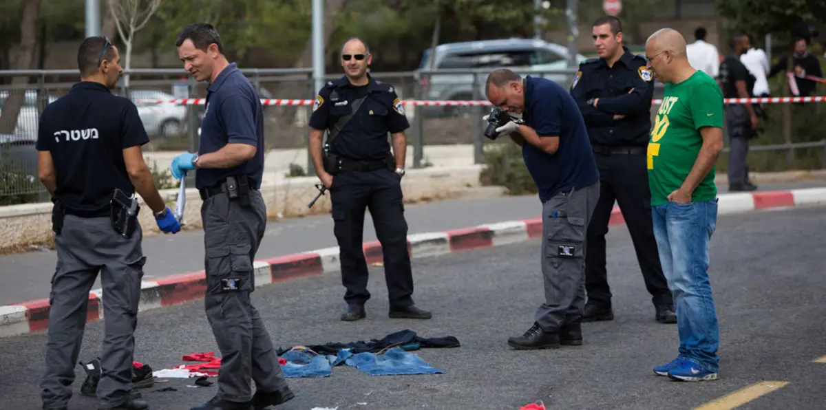 وفاة واحد من بين 3 إسرائيليين أصيبوا في عملية طعن قرب رام الله