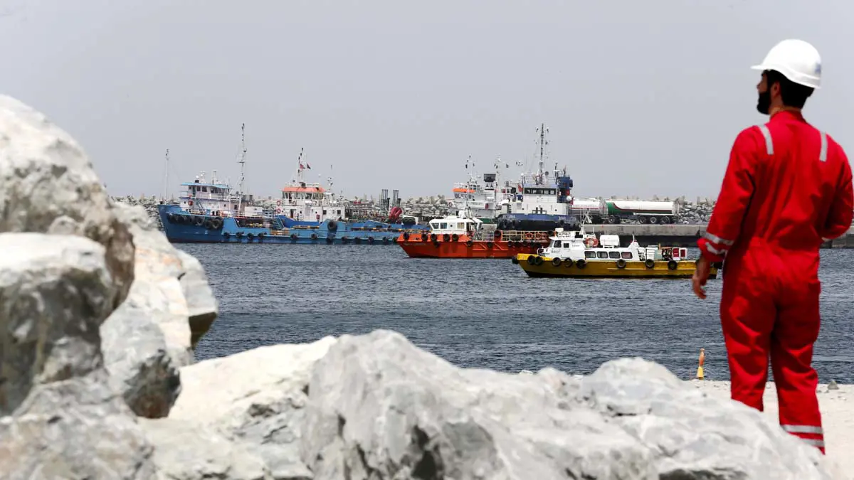 الجيش الأمريكي يعتقد أن إيران مسؤولة عن الهجمات على السفن قبالة الإمارات