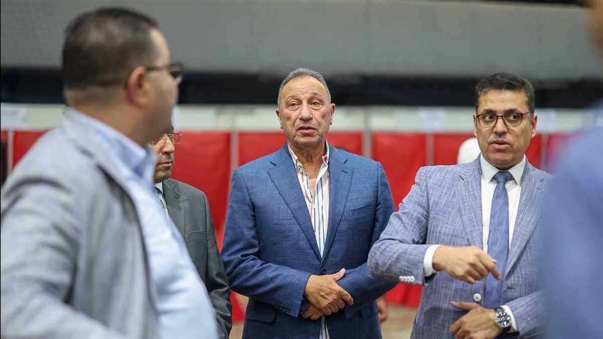 ذكاء اصطناعي أم حقيقية.. تأشيرة محمود الخطيب تفجر جدلا