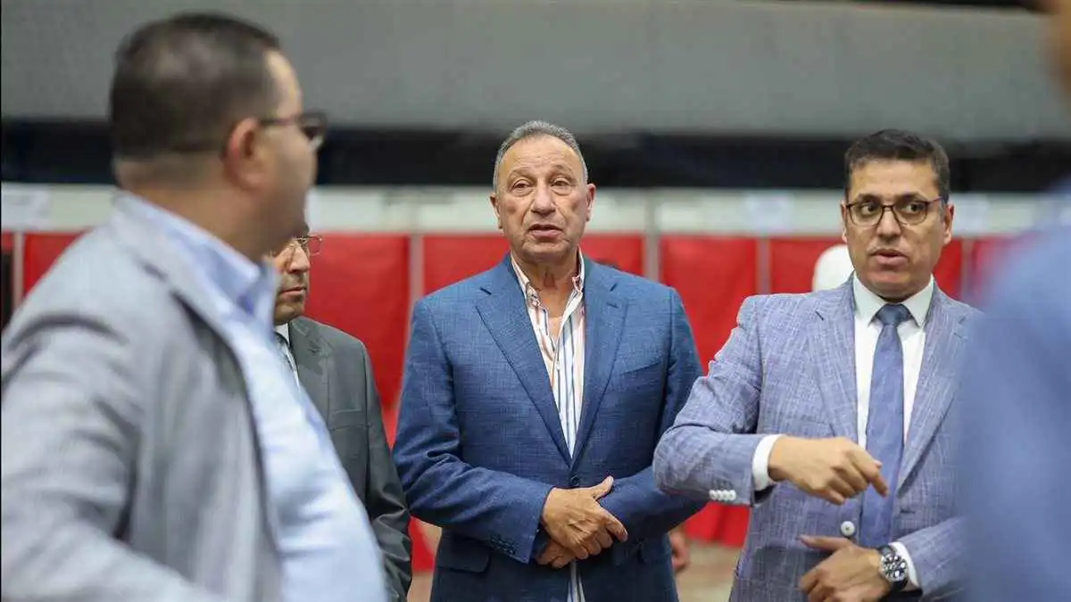 ذكاء اصطناعي أم حقيقية.. تأشيرة محمود الخطيب تفجر جدلا