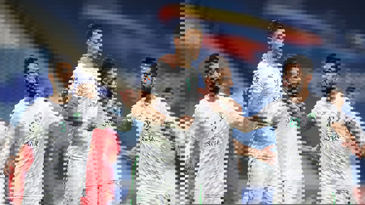 الأهلي السعودي يعبر شباب الأهلي بركلات الترجيح ويتأهل إلى ربع نهائي دوري أبطال آسيا