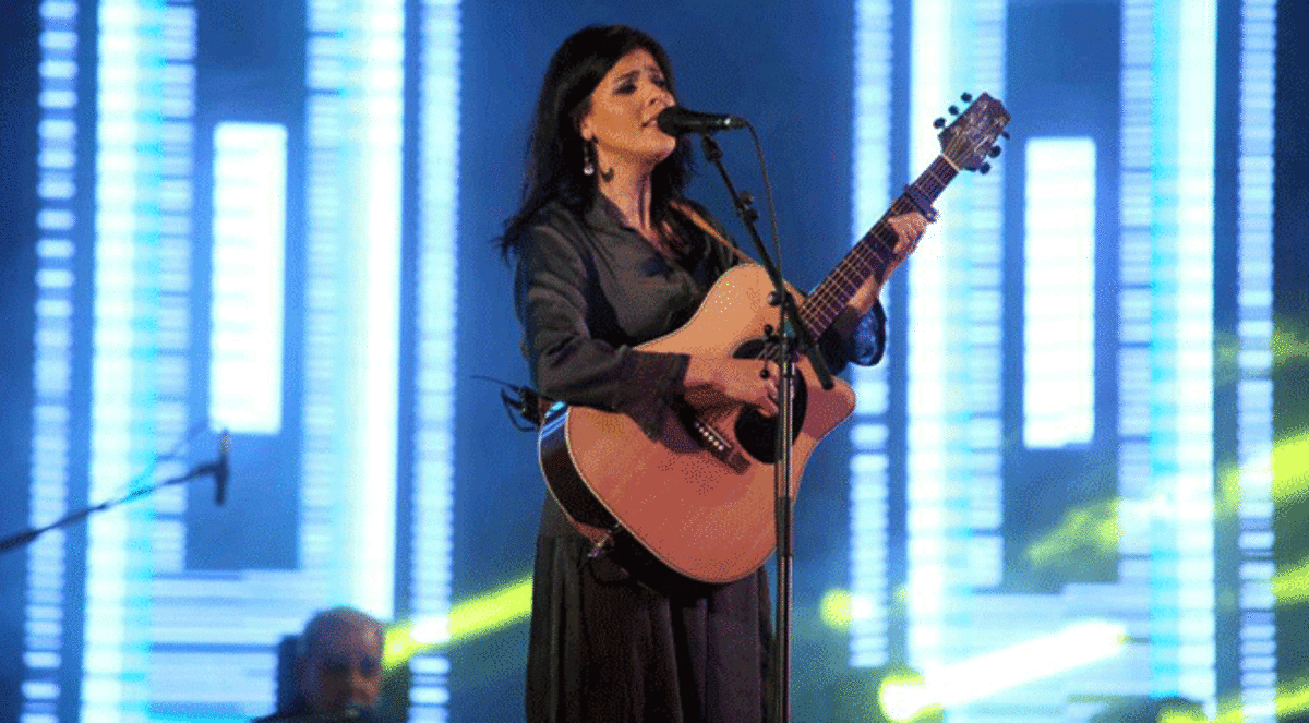 الجزائرية "سعاد ماسي" تثير أزمة في حفلها بمصر (صور)