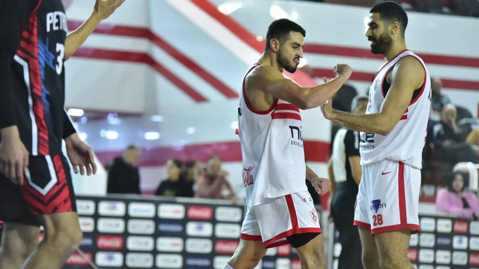 الزمالك يطيح بالأهلي ويتأهل لنهائي كأس مصر لكرة السلة