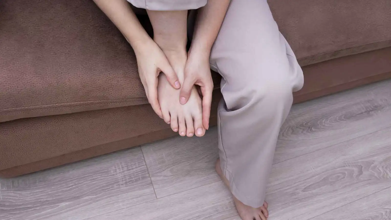 هل يدل "تململ الساقين" على باركنسون؟