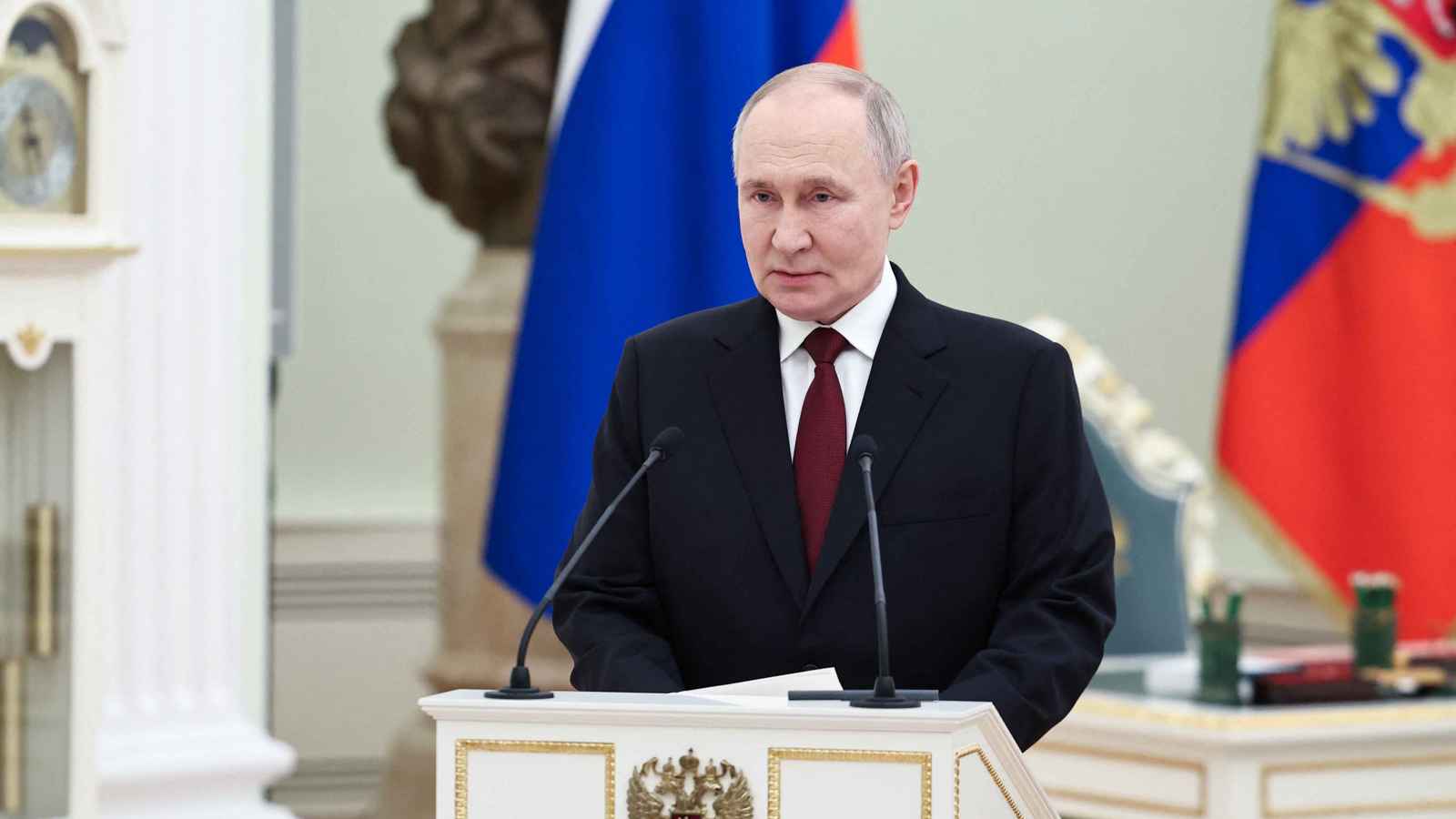 بوتين يؤيد مقترح ترامب خفض الإنفاق الدفاعي إلى النصف