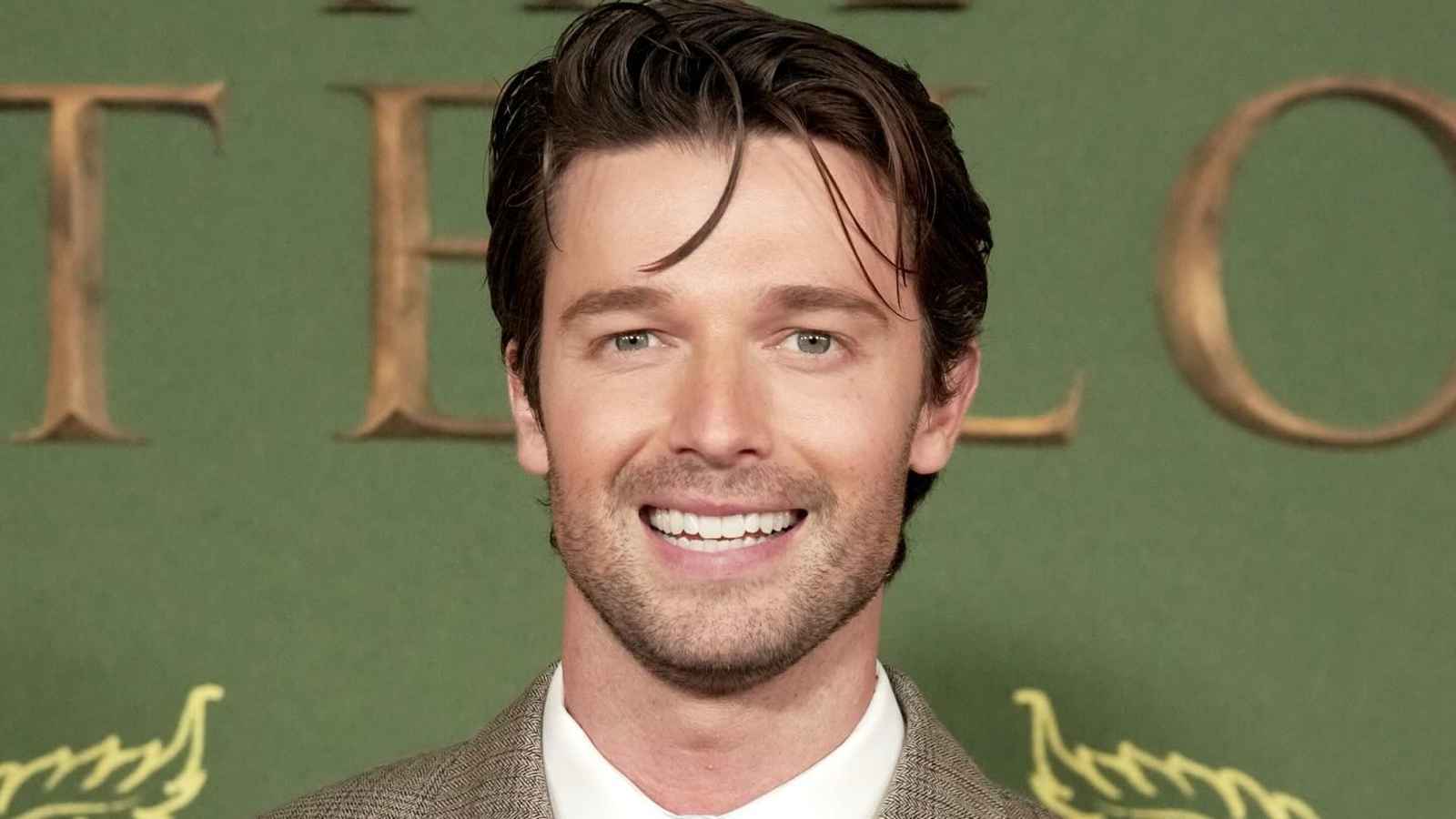 "باتريك شوارزنيجر".. نجم يحمل إرث والده وأسرار آل كينيدي