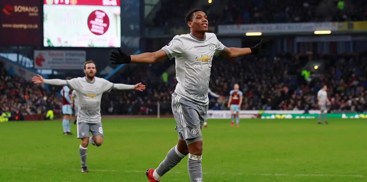 مانشستر يونايتد يعبر بيرنلي، وآرسنال يكتسح كريستال بالاس.. تعرف على ترتيب الدوري الإنجليزي