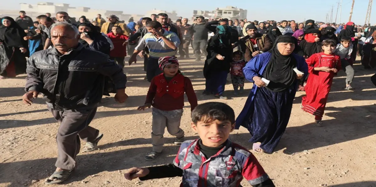 العراق: 76 ألف شخص نزحوا جراء المعارك في الموصل