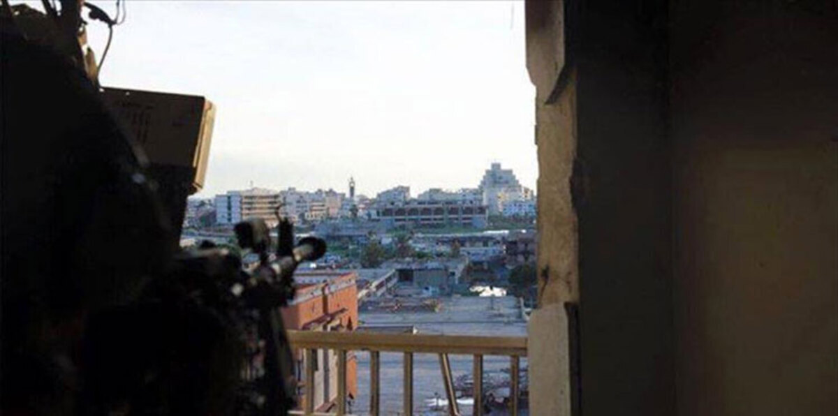 داعش ليبيا يستعرض معاركه ضد الجيش في بنغازي