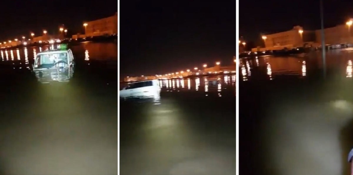 بالفيديو.. استنفار بالقريات السعودية بعد غرقها بمياه الأمطار