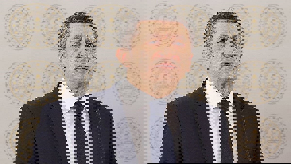 تقرير: وزير التعليم التركي أُقيل بسبب تعثر سياسة "التعليم عن بُعد"