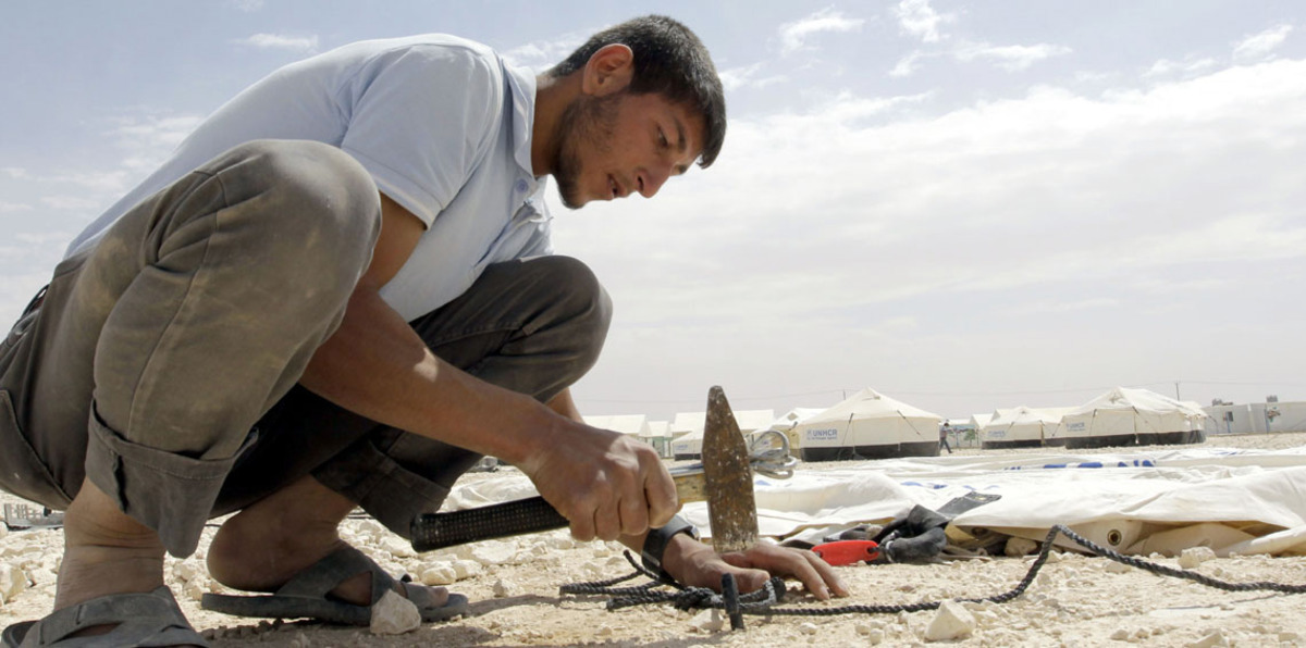 الاتحاد الأوروبي يفتح أسواقه للأردن مقابل توظيف السوريين