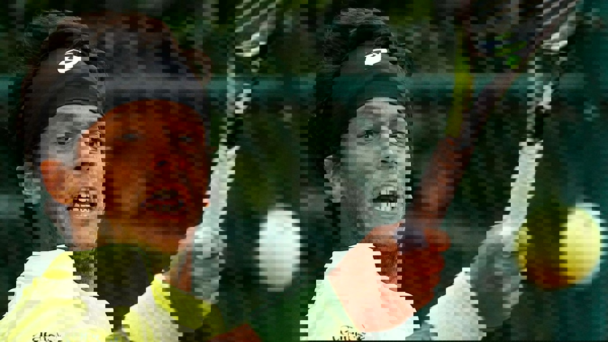 إيقاف لاعب تنس مدى الحياة وتغريمه 200 ألف دولار