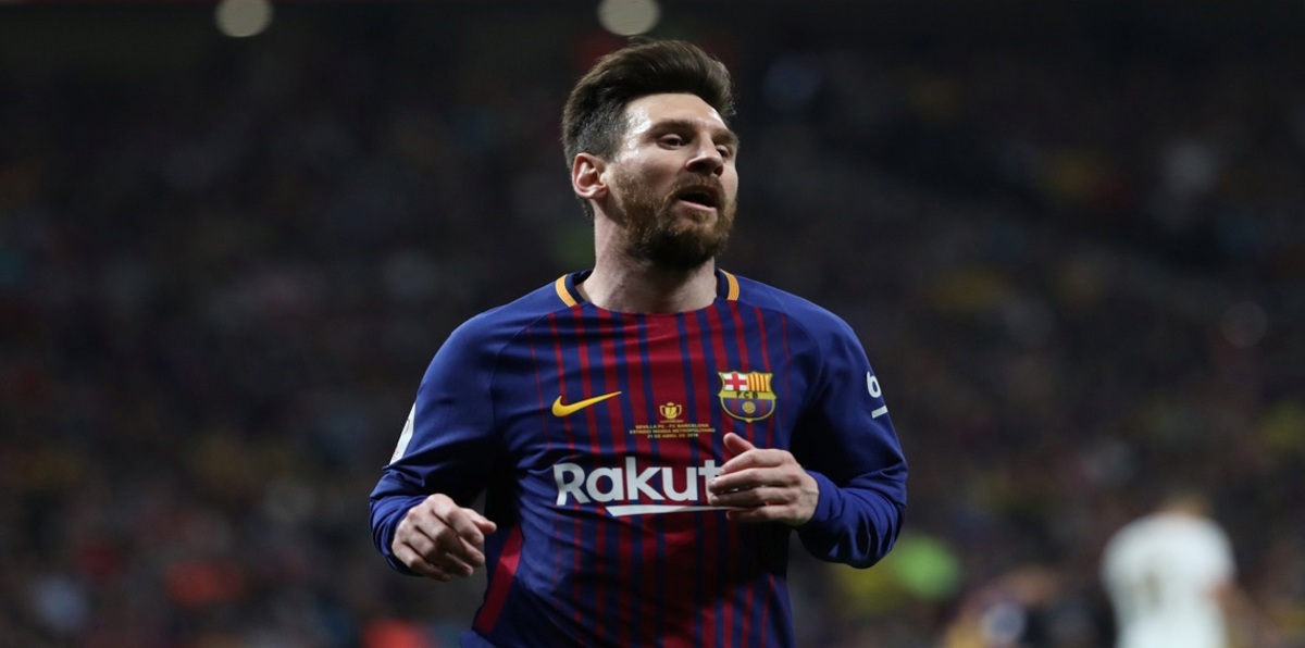 ميسي يتفوق على رونالدو في قائمة الأعلى دخلًا