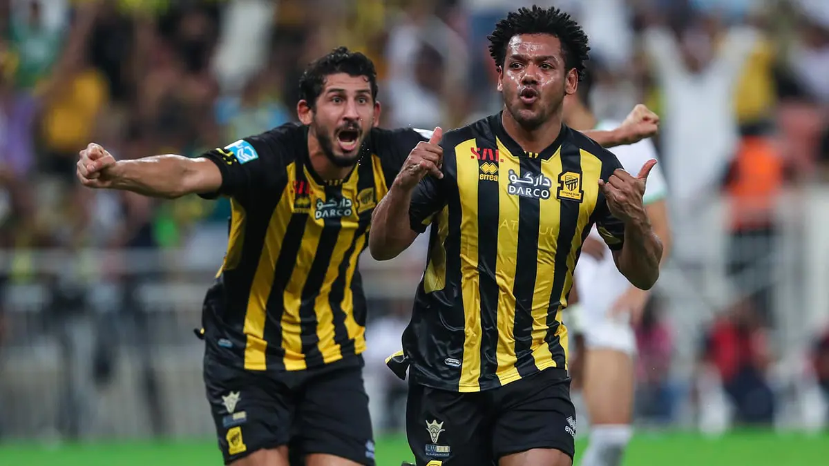 بهدفه في الفتح.. رومارينيو يصبح الهداف التاريخي للاتحاد في الدوري السعودي 