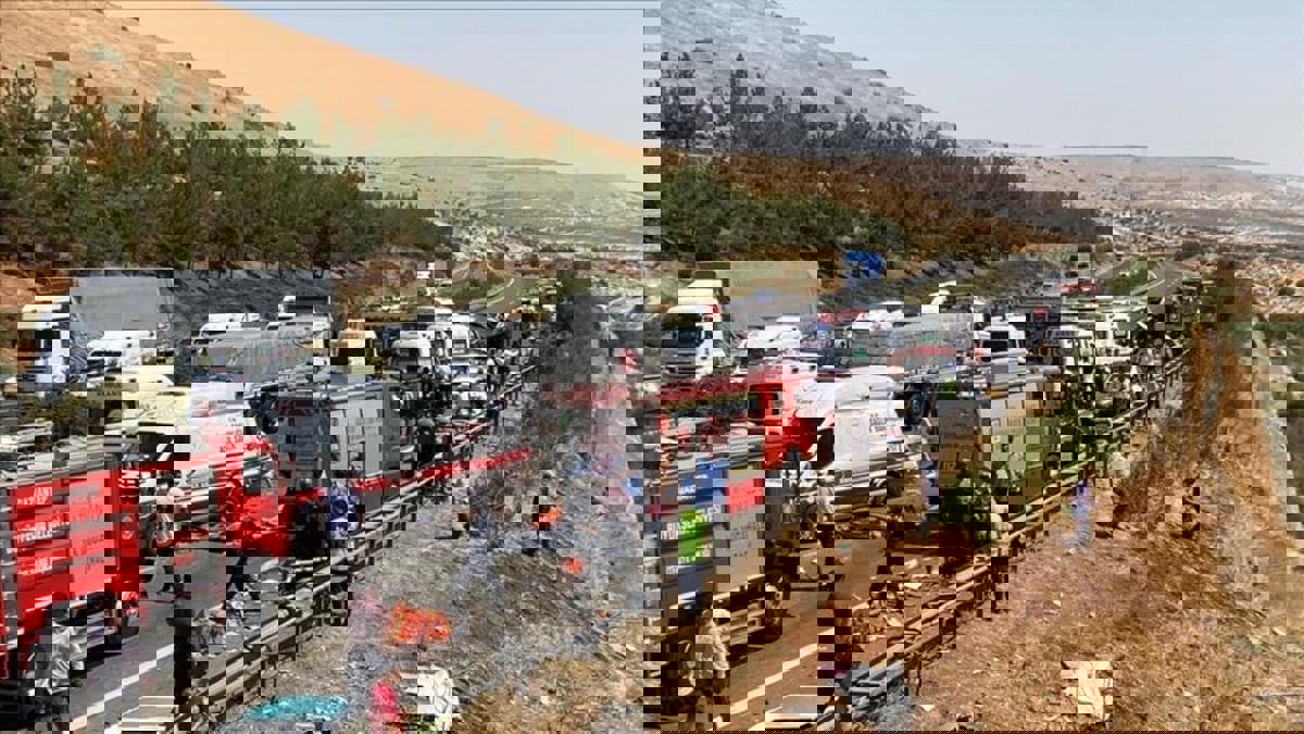 16 قتيلا إثر حادث سير في تركيا