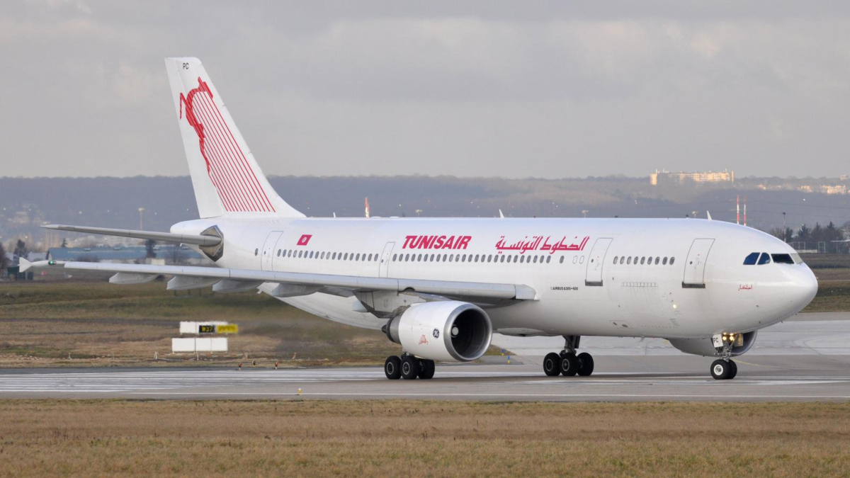 الخطوط التونسية تتوقع اضطرابات في الحركة الجوية الخميس بسبب إضراب