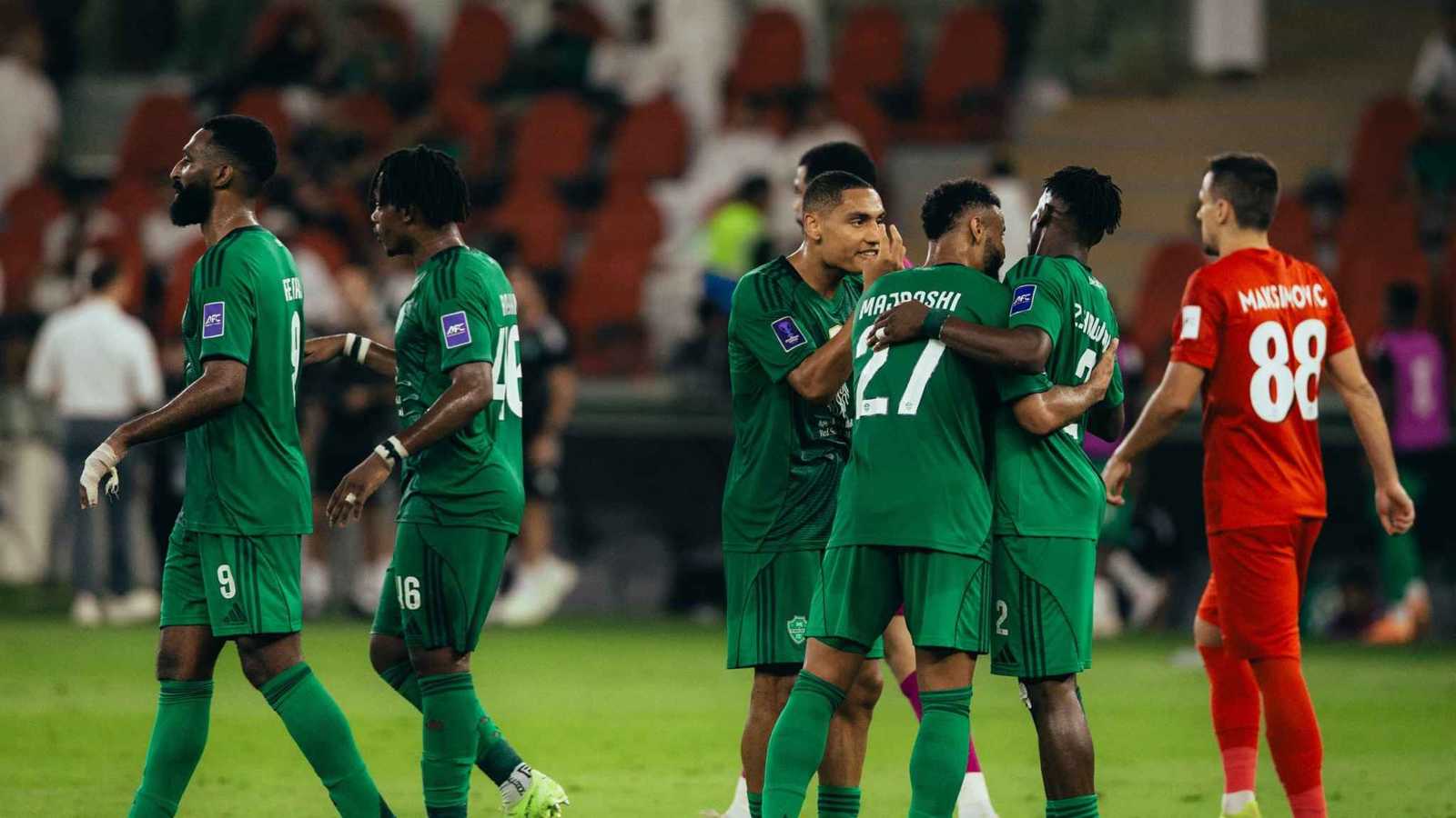 3 نجوم يبهرون جماهير الأهلي السعودي بعد الفوز على شباب الأهلي 