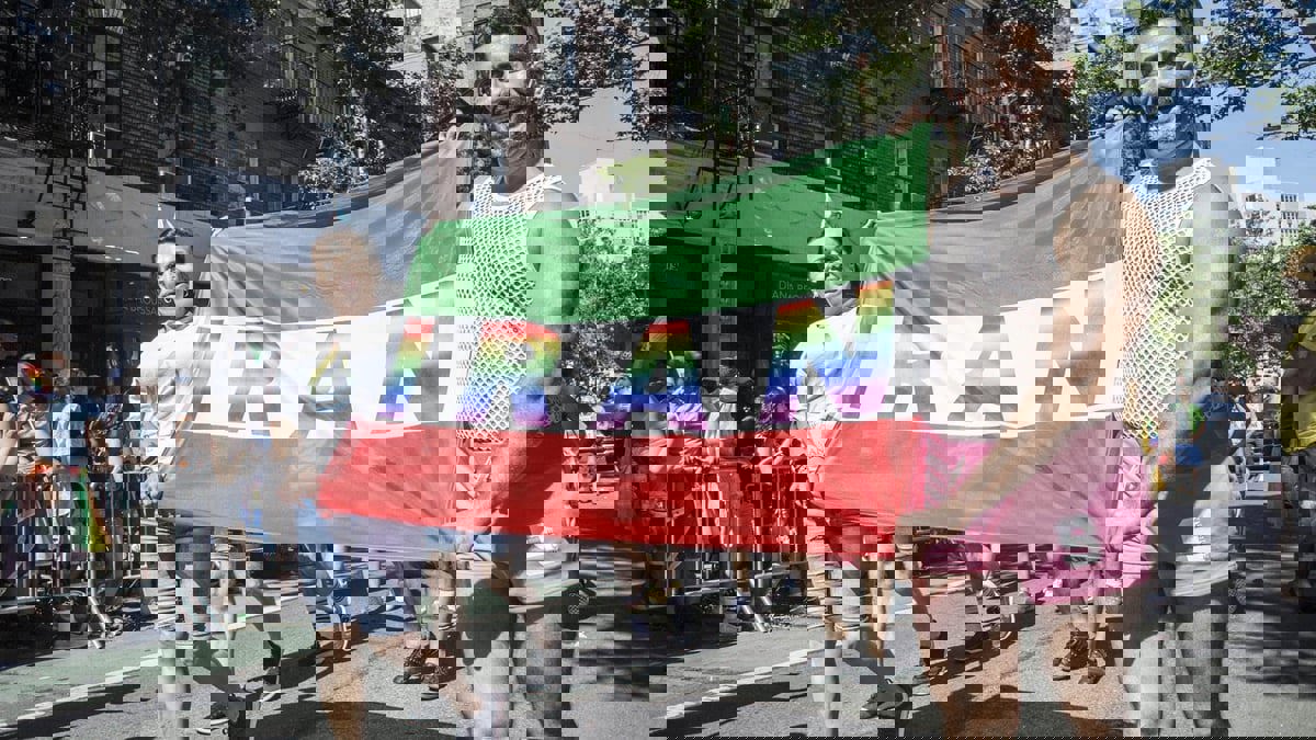 مسؤول إيراني: تضاعف طلبات التحول الجنسي في طهران