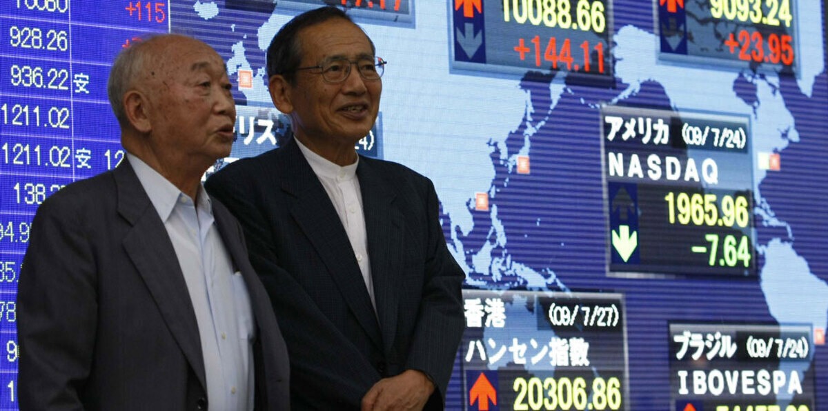 نيكي الياباني يغلق مرتفعًا مع صعود سوفت بنك