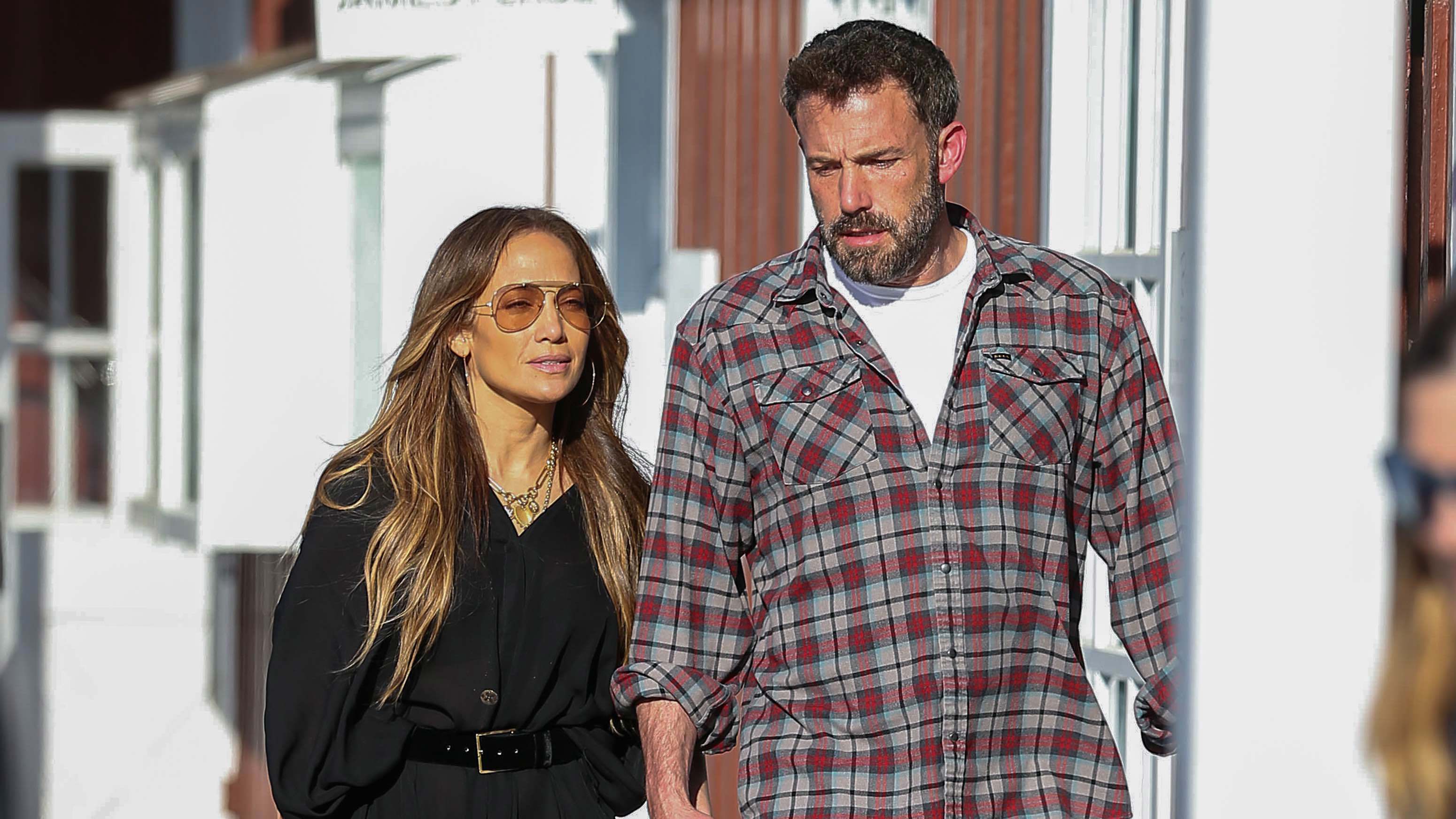 أنباء عن انفصال جينيفر لوبيز وبن أفليك رسميًّا