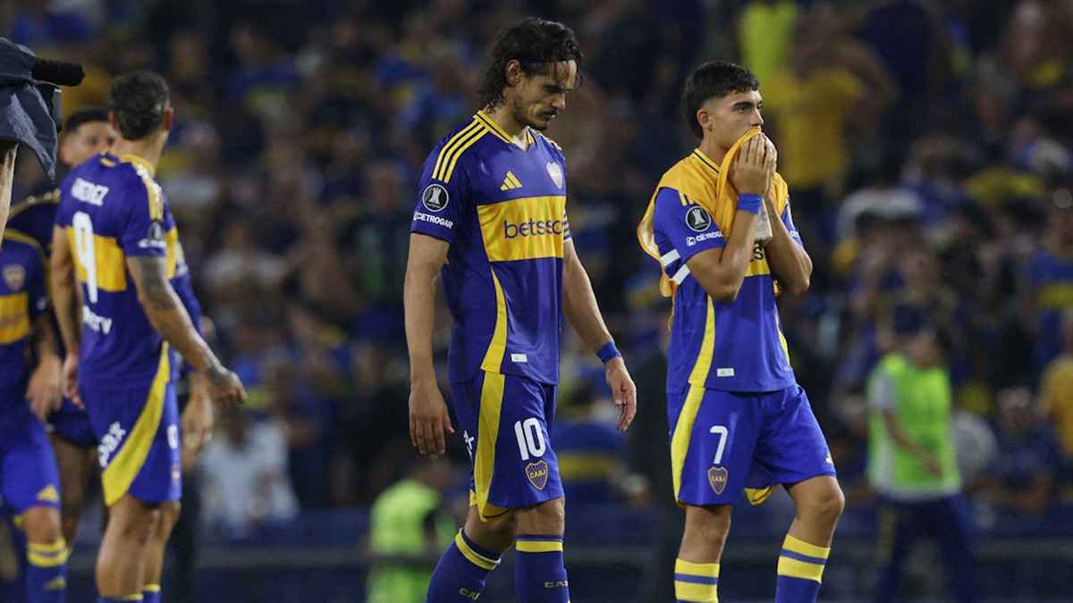 الأسطورة كافاني يتلقى عرضا من الدوري السعودي‎