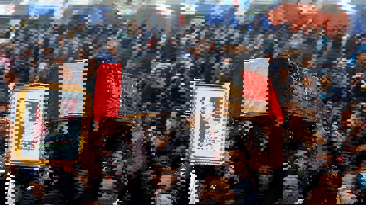 العراق.. إعلان الحداد 3 أيام على قتلى الاحتجاجات بالنجف وذي قار