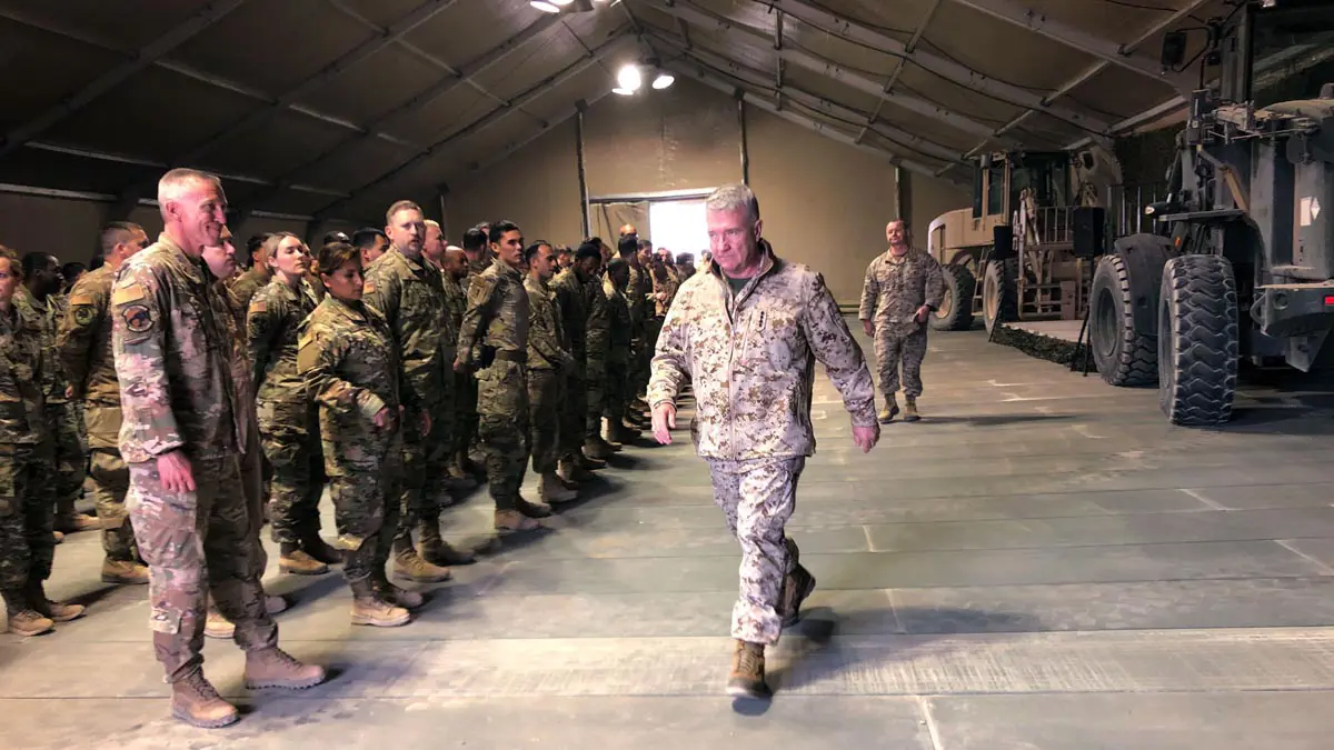 أمريكا تطلب من قواتها بالسعودية تجنب المواقع المزدحمة مع انتشار كورونا في دول مجاورة