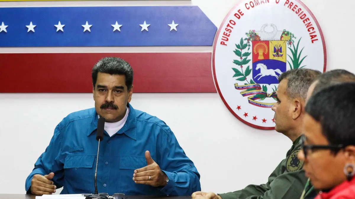 مادورو يستبدل وزير الطاقة وسط أزمة انقطاع  الكهرباء‎