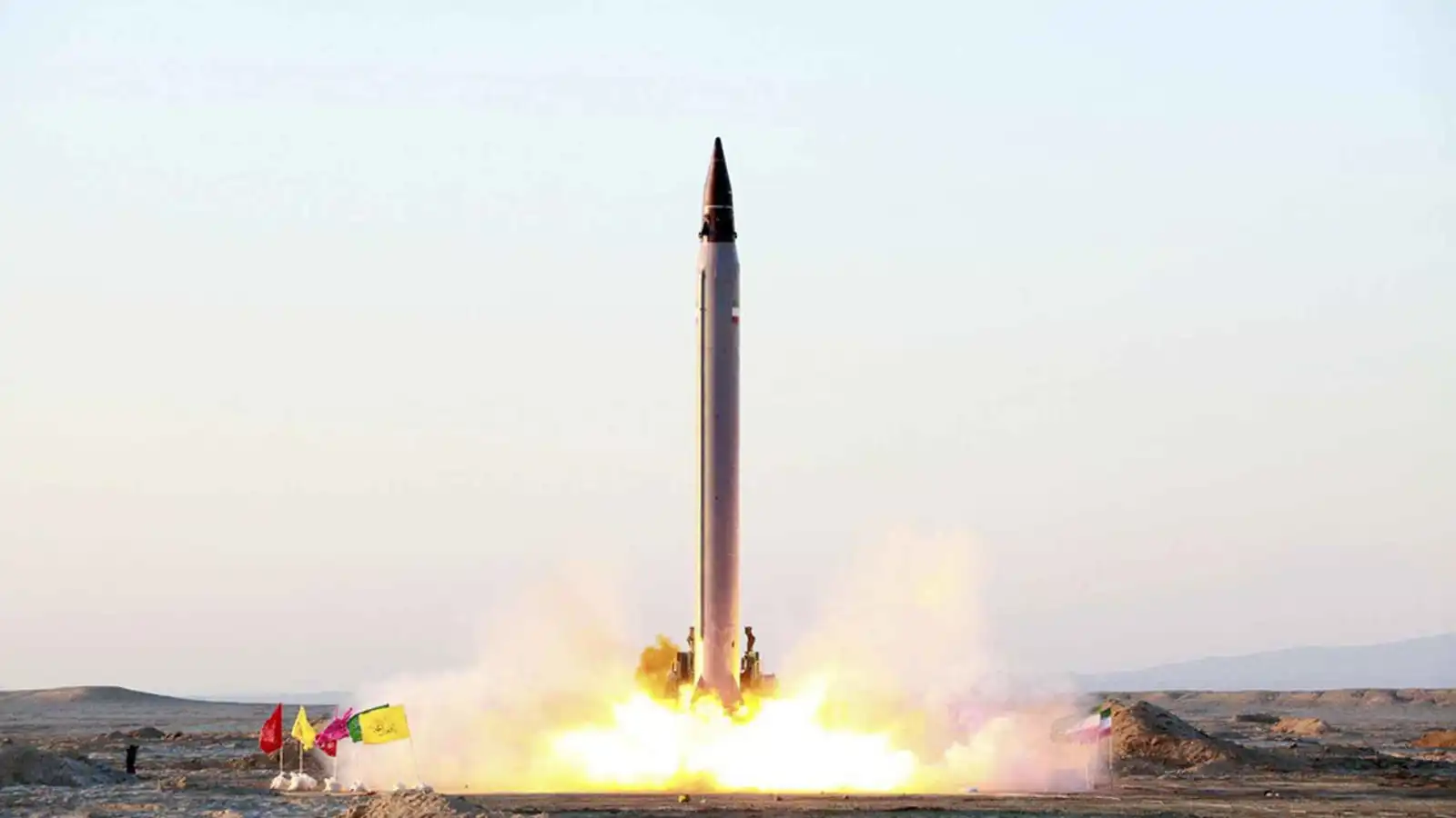 بريطانيا تكشف عن مساعٍ لتطوير صاروخ باليستي جديد لدعم أوكرانيا