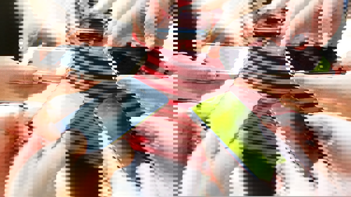 احذر.. الرسائل النصية طريق لاختراق بياناتك.. وهذا هو الحل